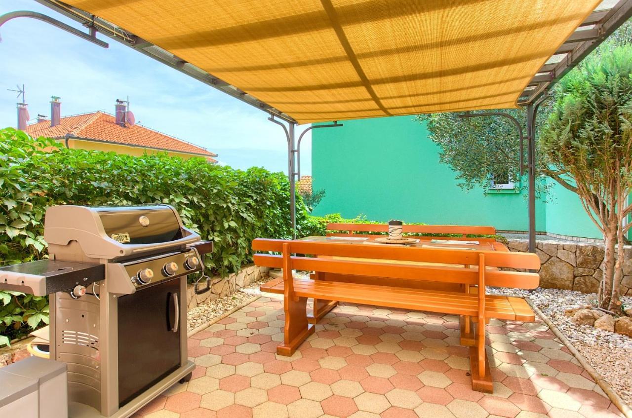 Apartman Bor Krk Крк Экстерьер фото