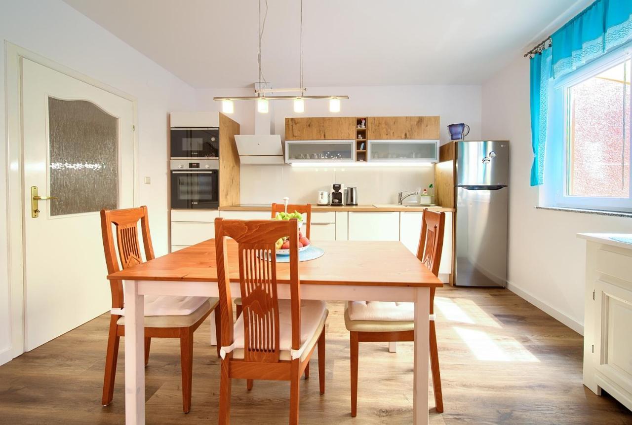 Apartman Bor Krk Крк Экстерьер фото