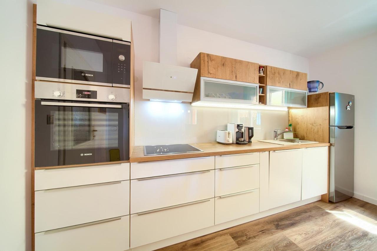 Apartman Bor Krk Крк Экстерьер фото